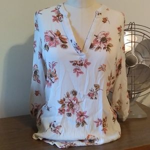 Staccato 3/4 sleeve floral rayon blouse